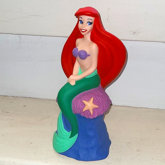 Vintage Authentic Disneyland Resort Pricess Bank Set 💖💖💖 - Picture 5 of 7